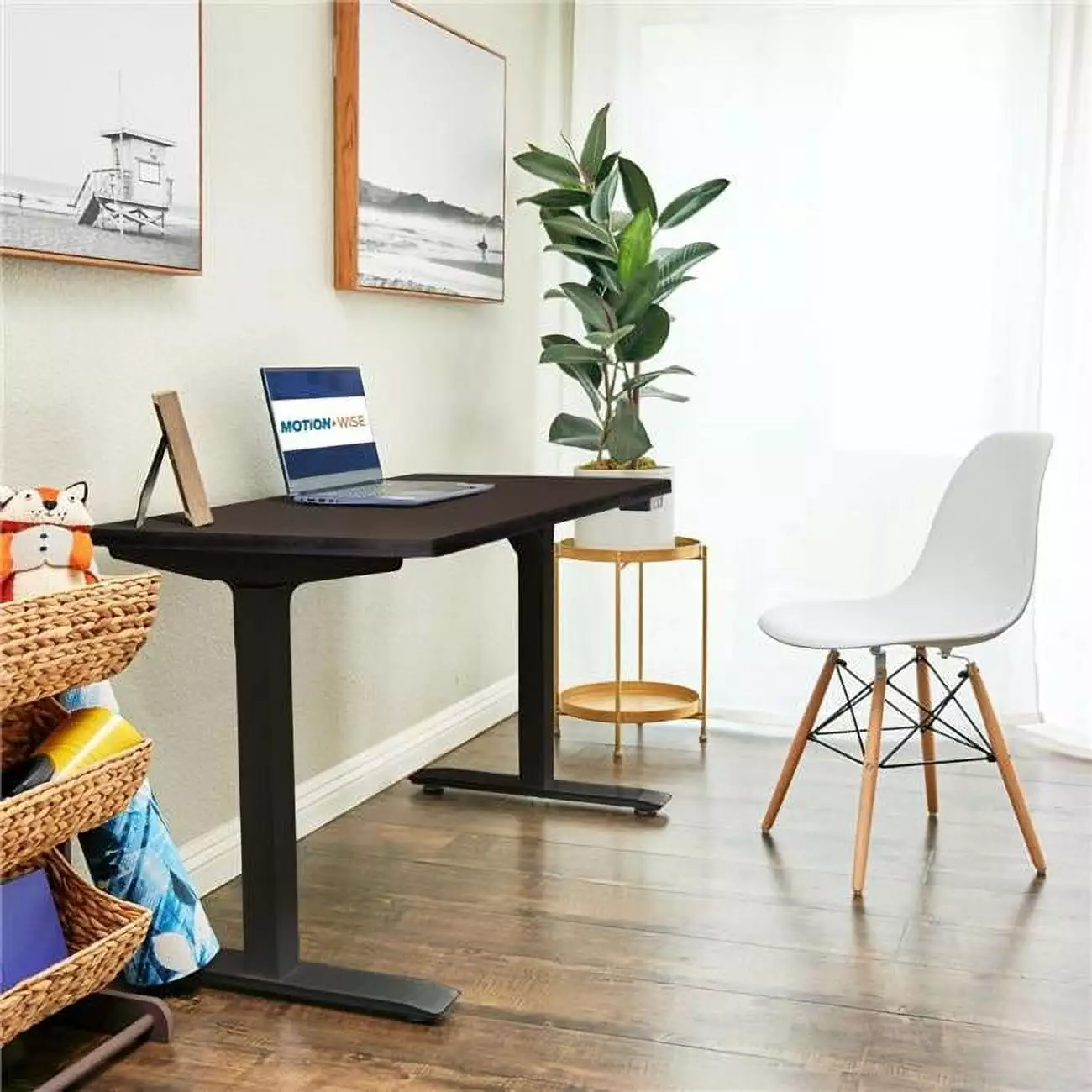 Electric Height Adjustable Desk Home Office Particle Board Desk Black Moootto