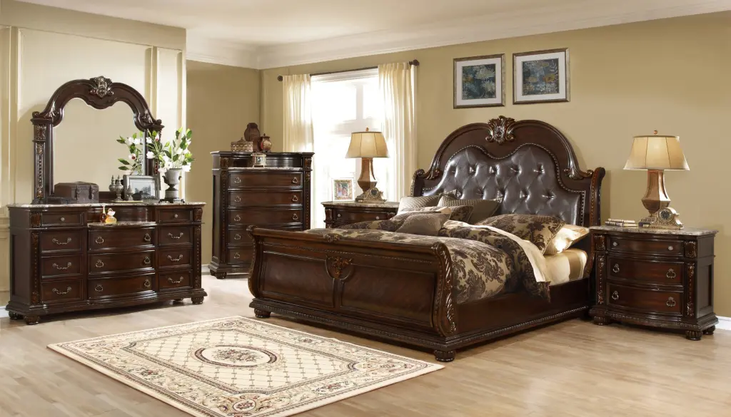 Roma Traditional Style 5-Piece King Bed Set Includes King Bed and Nightstands galaxy home furnishings