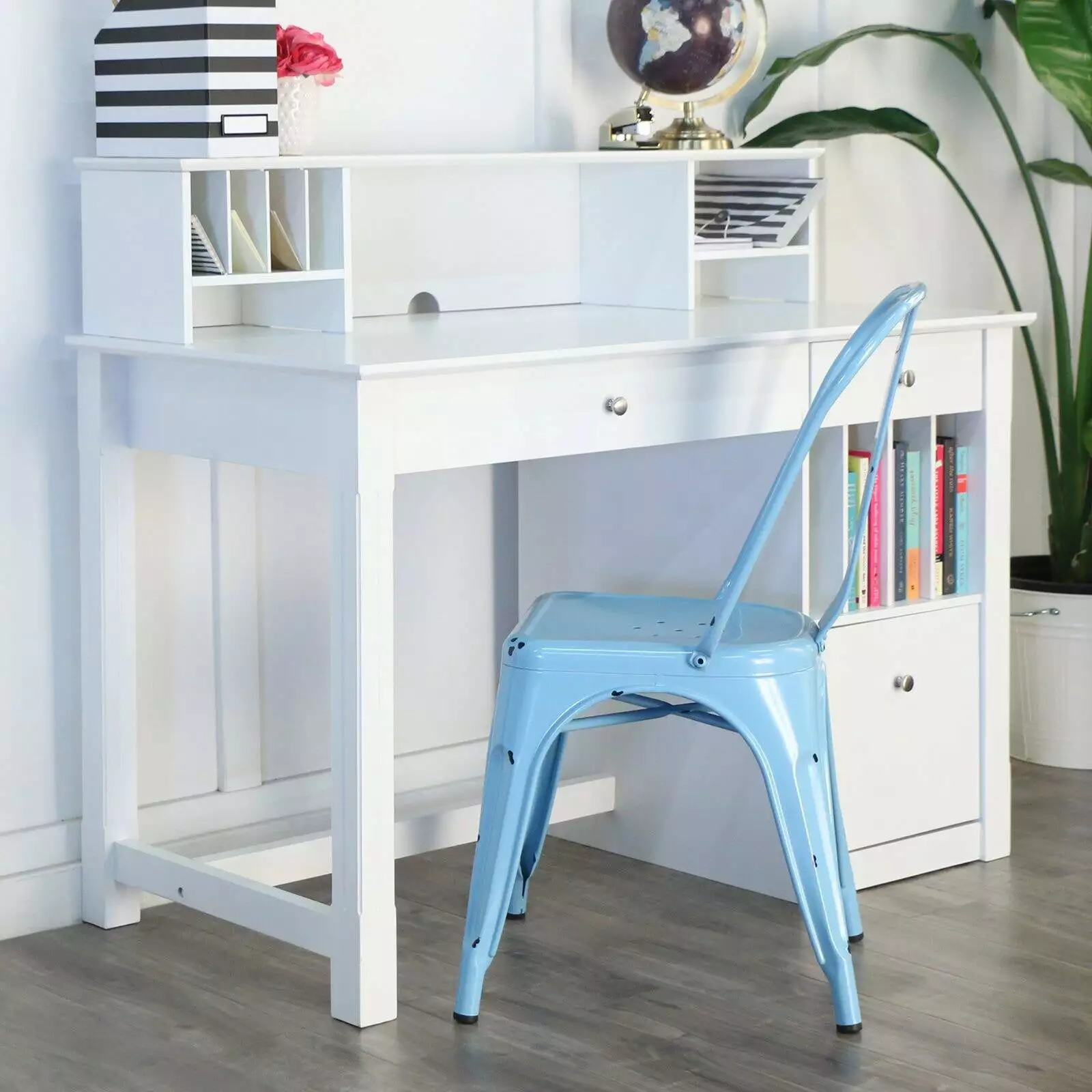 Walker Edison Deluxe Modern Solid Wood Computer Desk Hutch White
