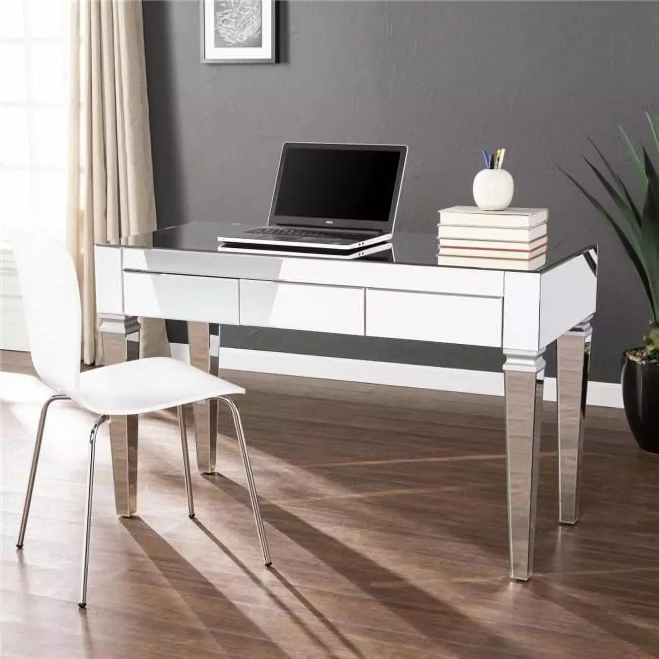 HomeRoots 402022 Silver Mirrored Glam Desk