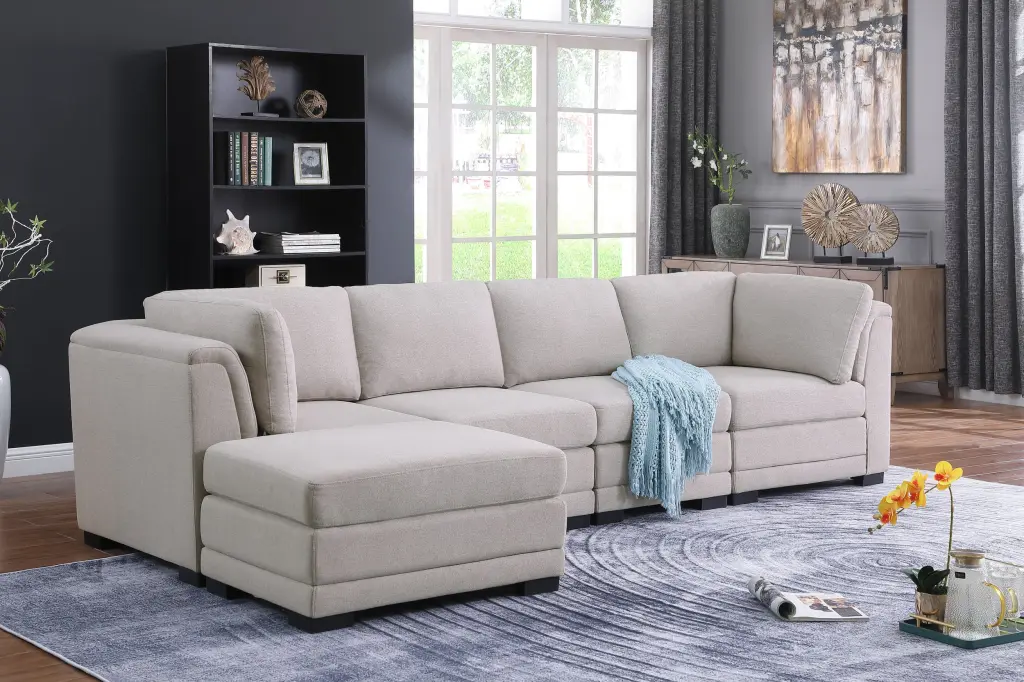 Kristin 121.5 Inch Light Gray Linen Fabric Reversible Sectional Sofa lilola home