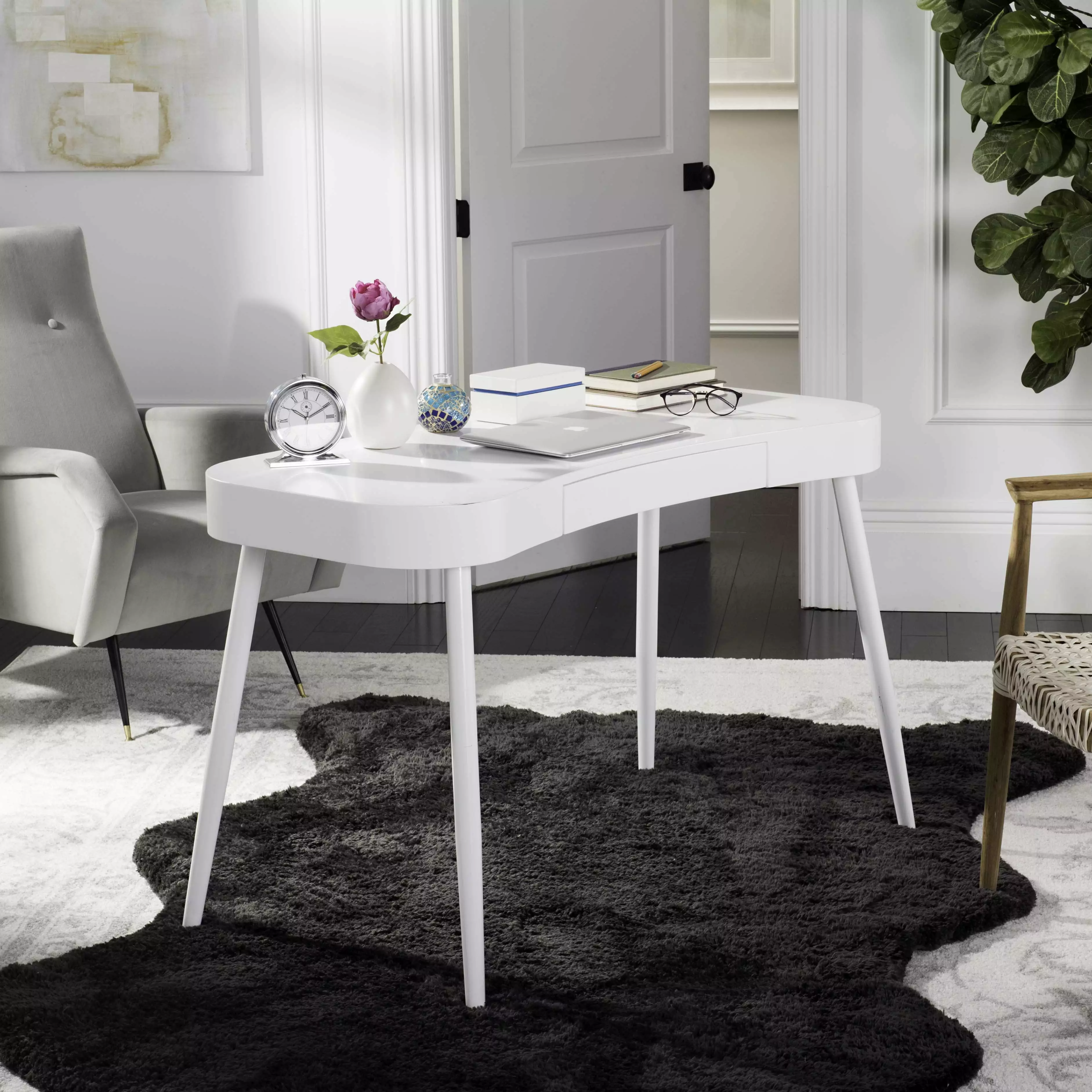 SAFAVIEH Madan Mid-Century Scandinavian One Drawer Desk White