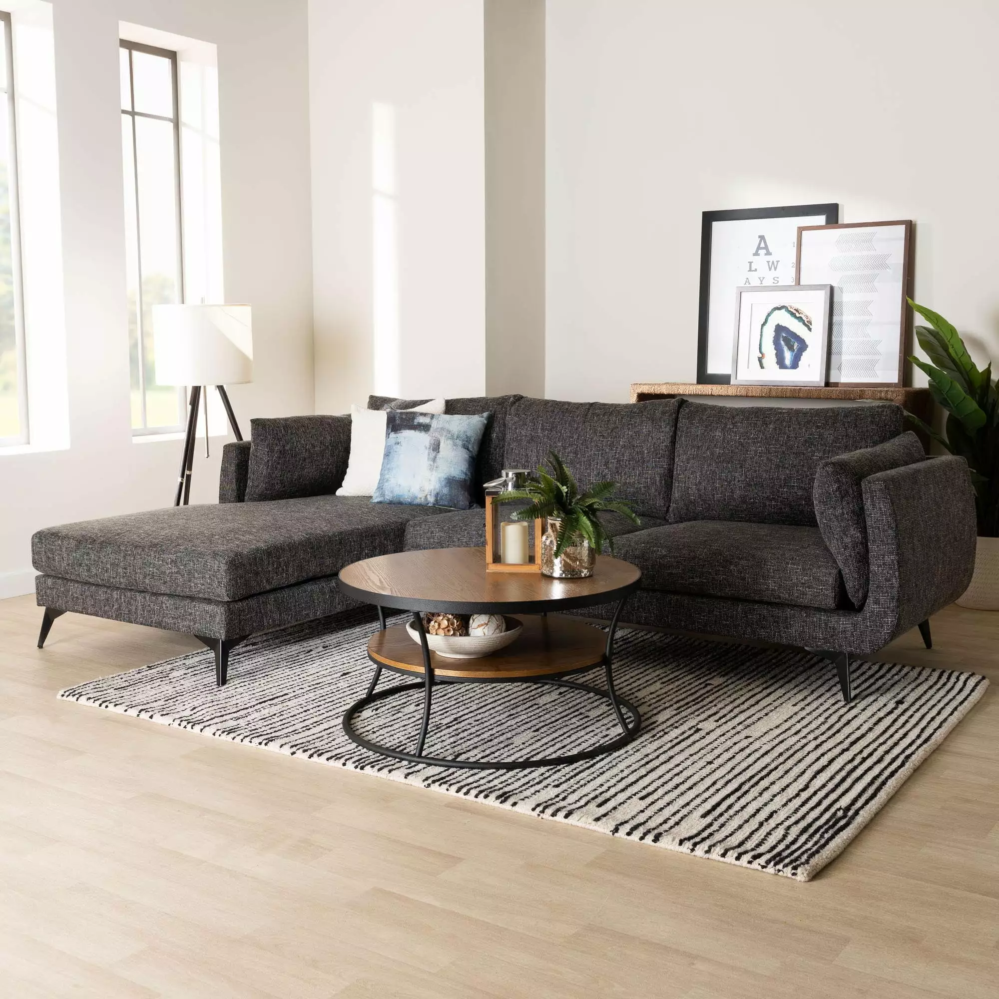 Baxton Studio Cantu Modern Left-Facing Sectional Sofa 3-Seater Black